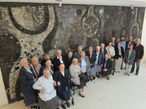 Zusters van Maria bezochten nieuwe scholencampus