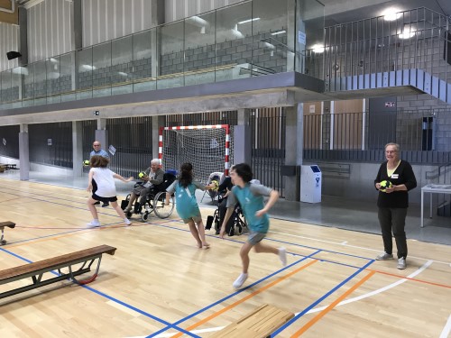 Bezoek senioren rusthuis Peer