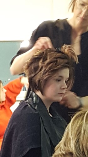 7.1 Haarzorg op cursus bij groothandel Kanters in Achel